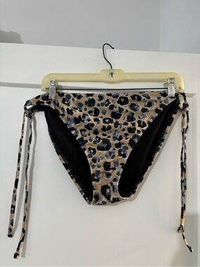 Ashley Graham Leopard Print Tie-Side Bikini Bottoms in Beige and Black